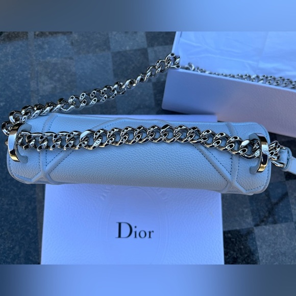 Euc💝Christian Dior Grained Calfskin Medium Diorama Flap Bag - Picture 6 of 15